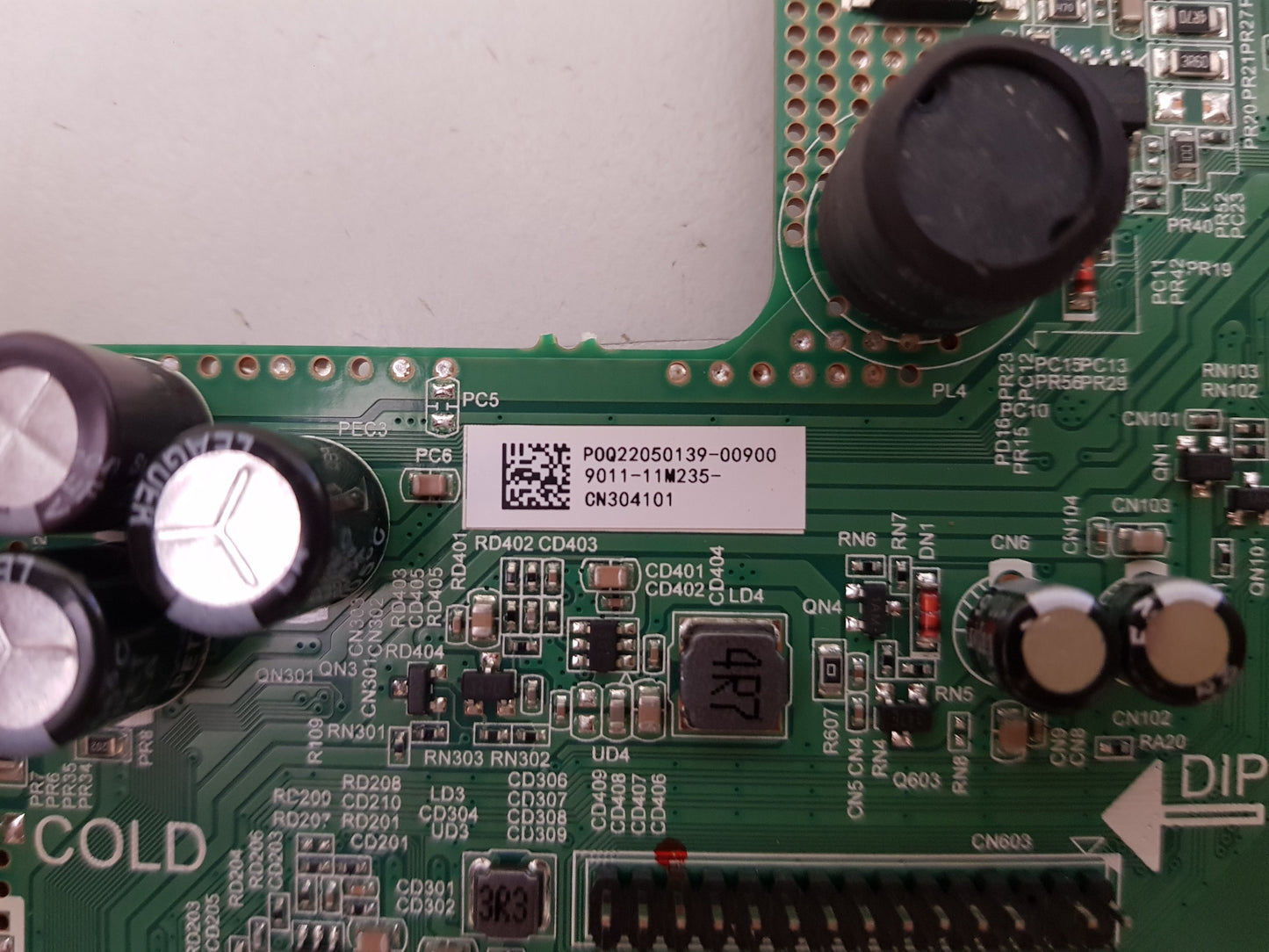 GENUINE BLAUPUNKT BP400FSG9700 MAIN BOARD 4715-9216M2-A4233W01