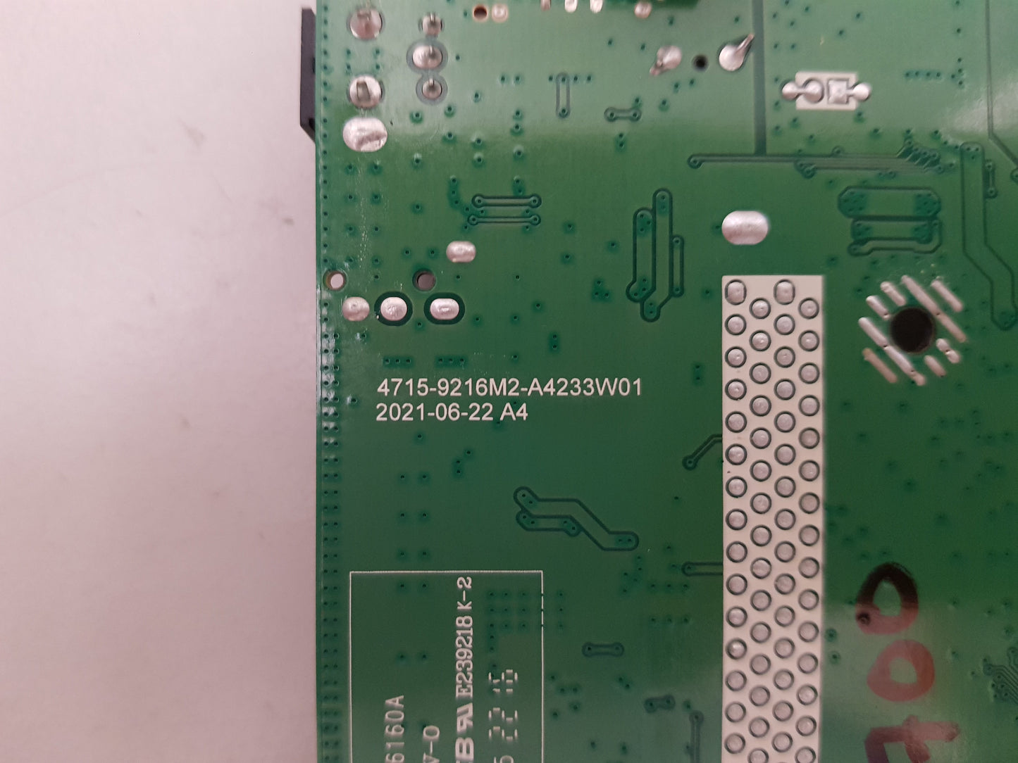 GENUINE BLAUPUNKT BP400FSG9700 MAIN BOARD 4715-9216M2-A4233W01