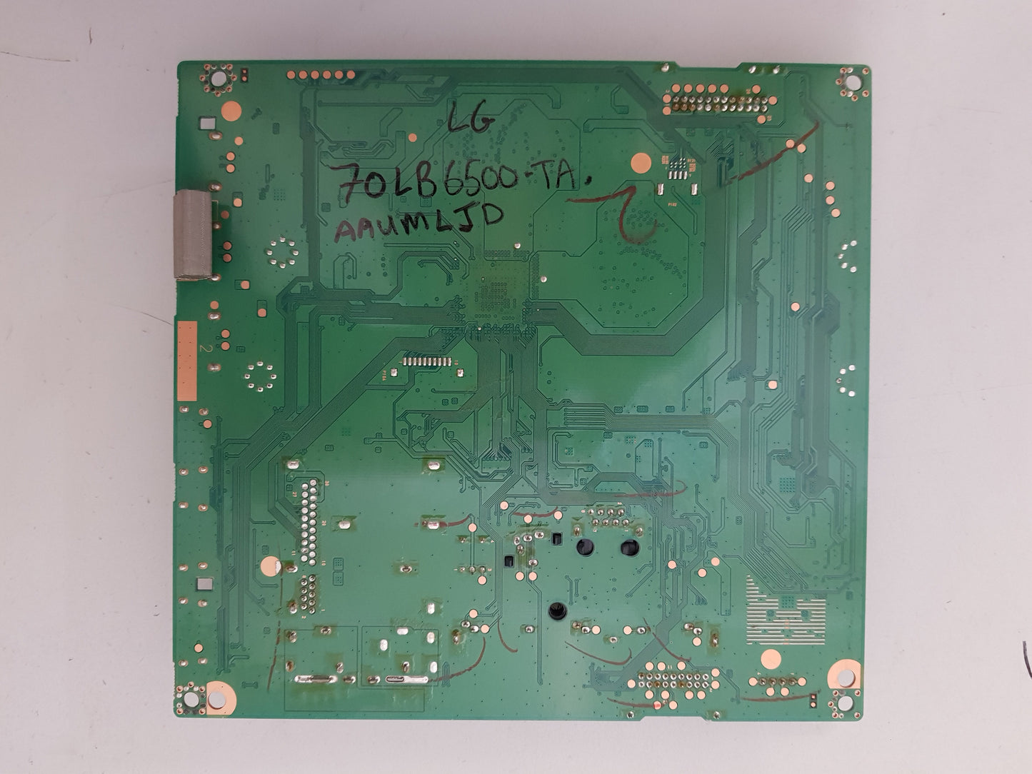 LG 70LB6500 -TA.AAUMLJD MAIN BOARD EAX65363904 1.1 63014902
