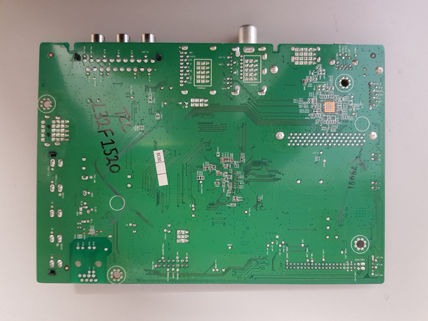 GENUINE TCL L32F1520 MAIN BOARD MT31DS 40-MT31DS-MAA2HG 08-MT31D07-MA300A