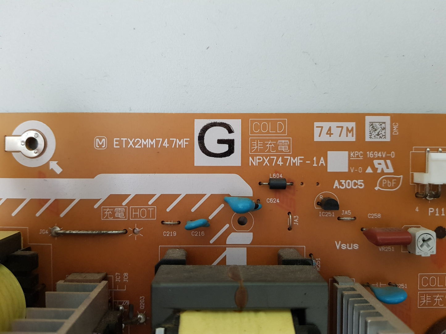 PANASONIC THP50S10A POWER SUPPLY BOARD ETX2MM747MFG NPX747MF-1A