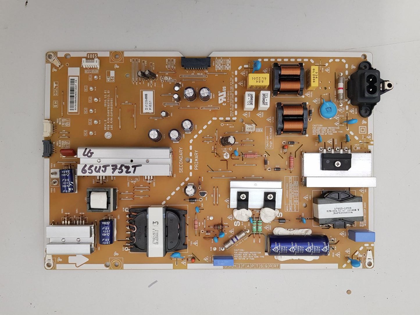 LG 65UJ752T POWER SUPPLY BOARD EAY64529001 LGP6065-17UL6 EAX67262701 1.5