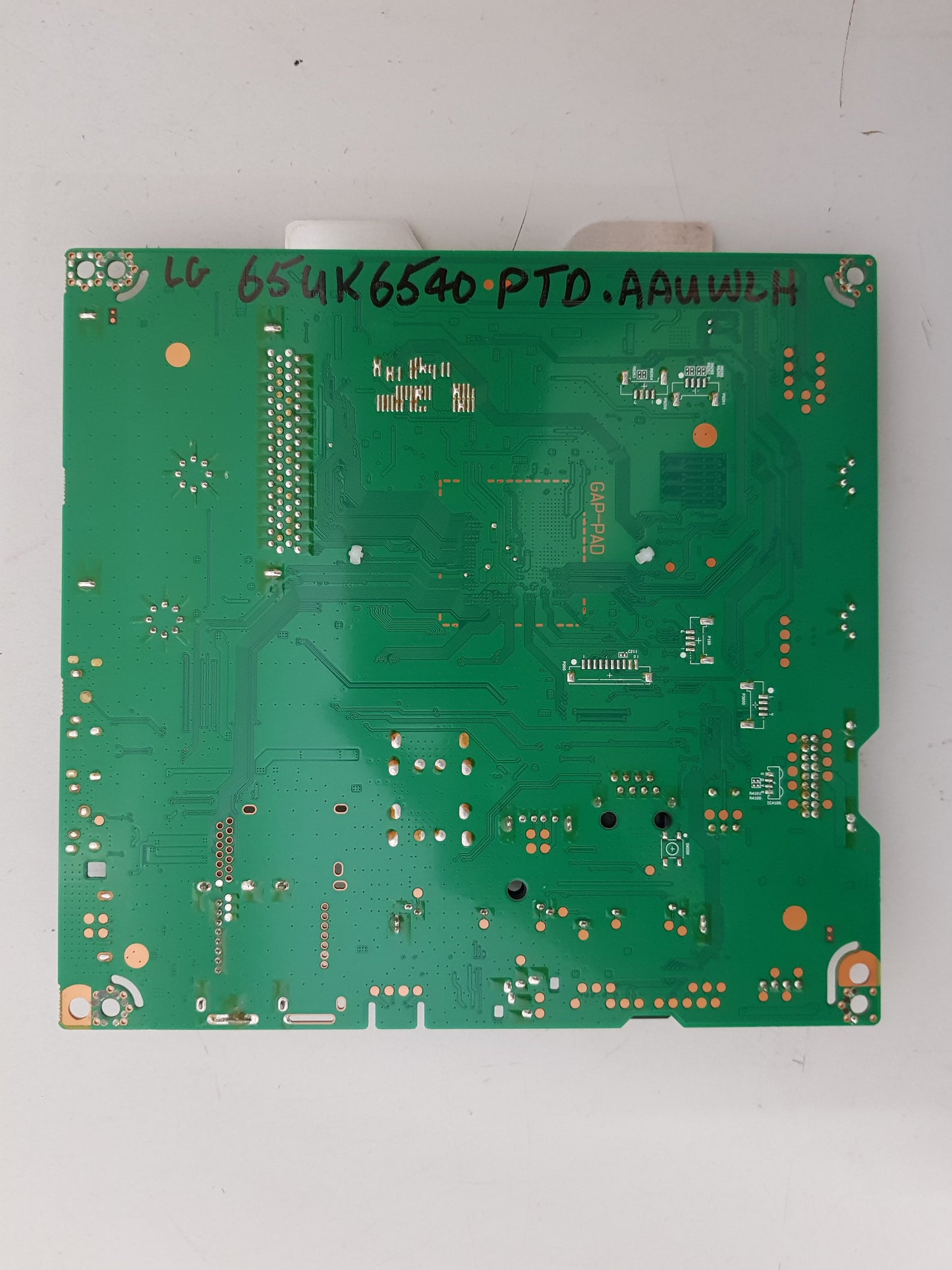 LG 65UK6540 PTD.AAUWLH MAIN BOARD 64709801 65199401 EAX67872805 1.1