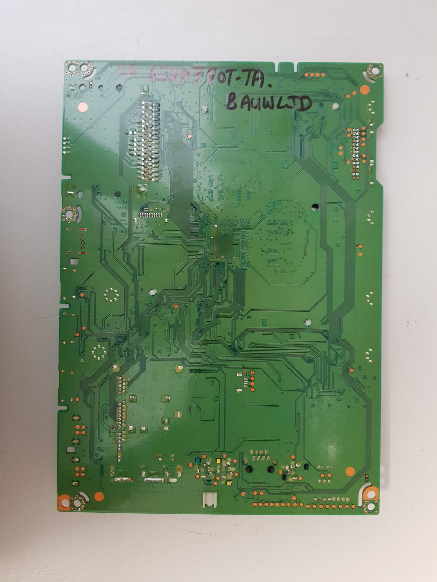 LG 65UH770T -TA.BAUWLJD MAIN BOARD EAX66522705 1.1 63742601 64233301