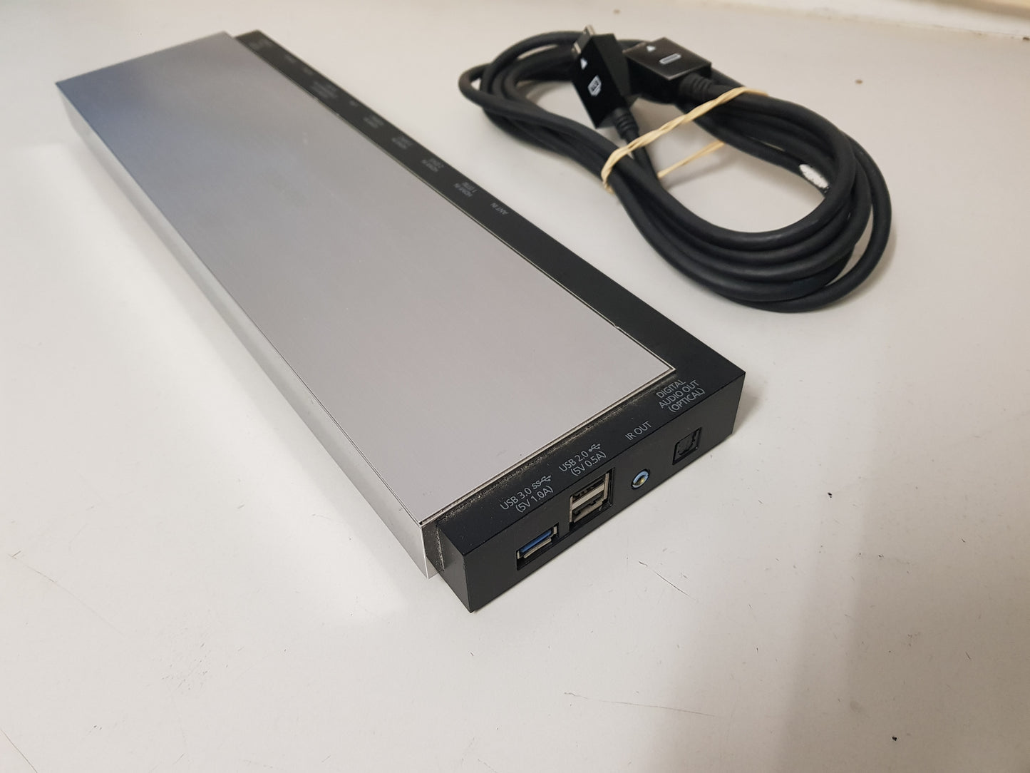 SAMSUNG UA65HU9000 + OTHER HU9000 ONE CONNECT BOX & CABLE BN94-07651W BN94-07650P
