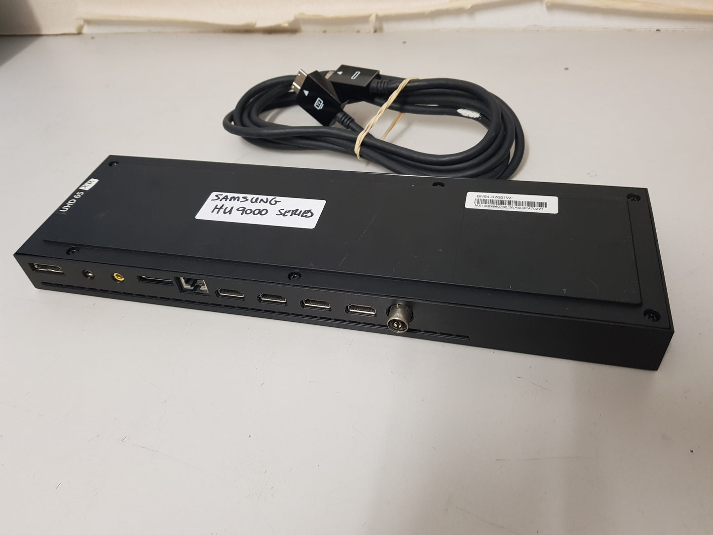 SAMSUNG UA65HU9000 + OTHER HU9000 ONE CONNECT BOX & CABLE BN94-07651W BN94-07650P