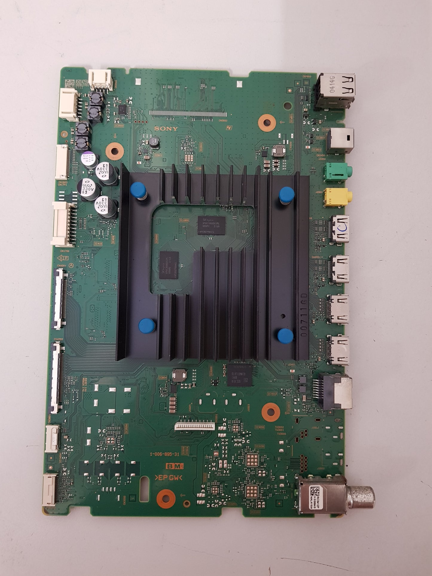 SONY KD- 65X9000H MAIN BOARD A5014259A 1-006-895-31
