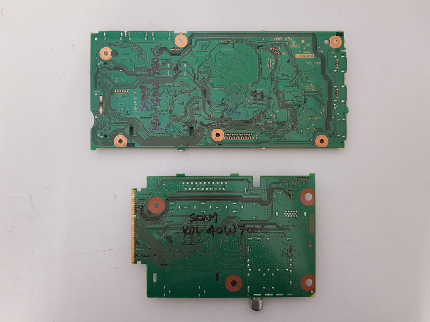SONY 40W700C MAIN & TUS BOARD BAXL2 173566021 1-894-792-21 A2066214B TUS A 1-894-336-31 173543331 A2067052B