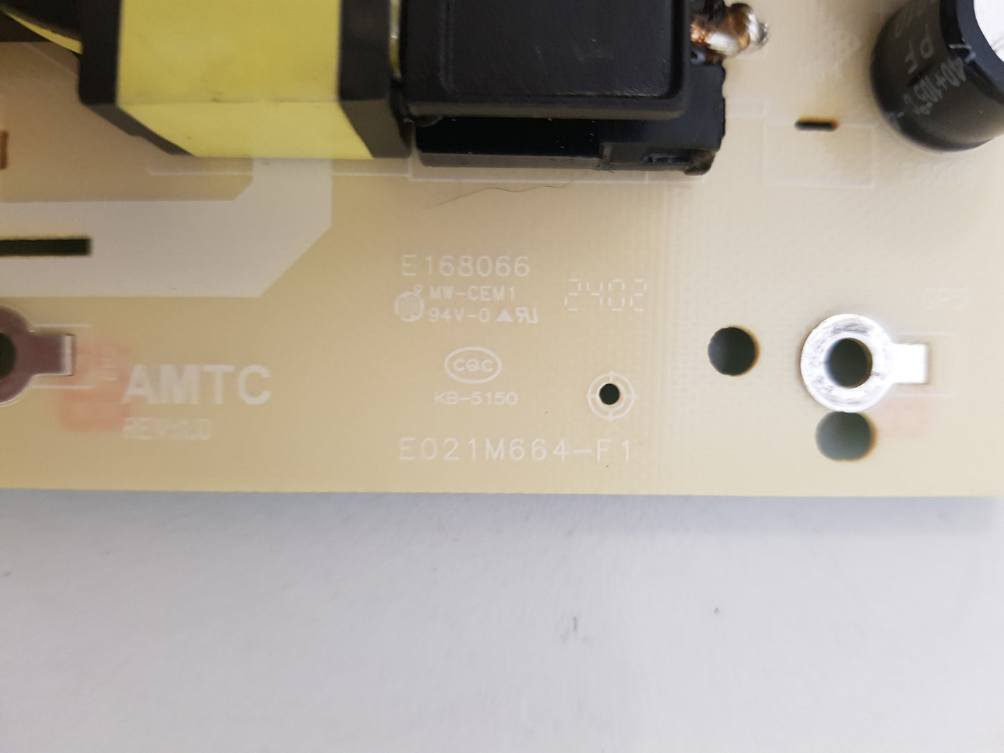 BLAUPUNKT BP650USG9900 POWER SUPPLY BOARD TV7002-ZC02-01