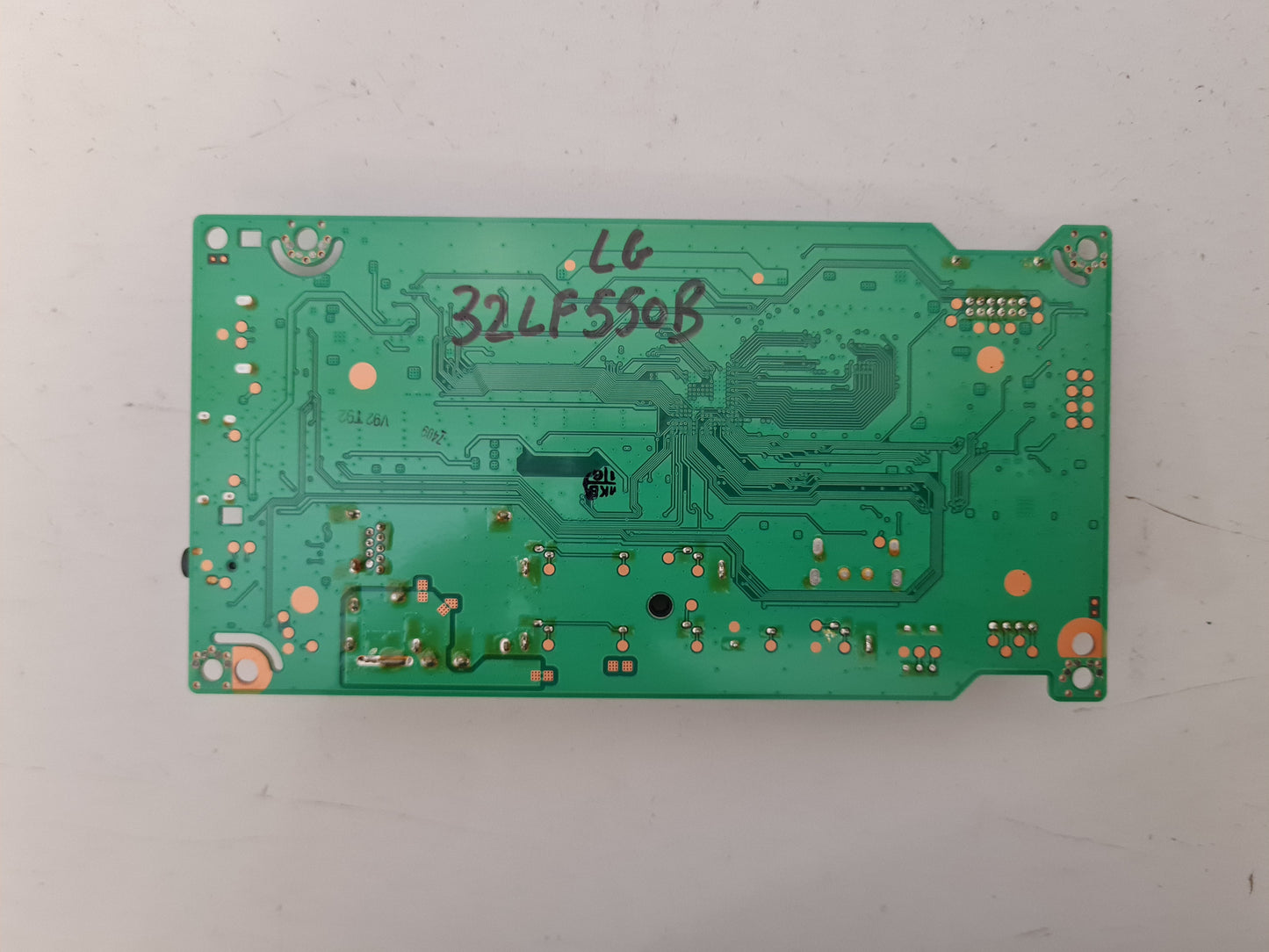 LG 32LF550B MAIN BOARD EBU63005701 EBT63616707 EAX66242602 1.1