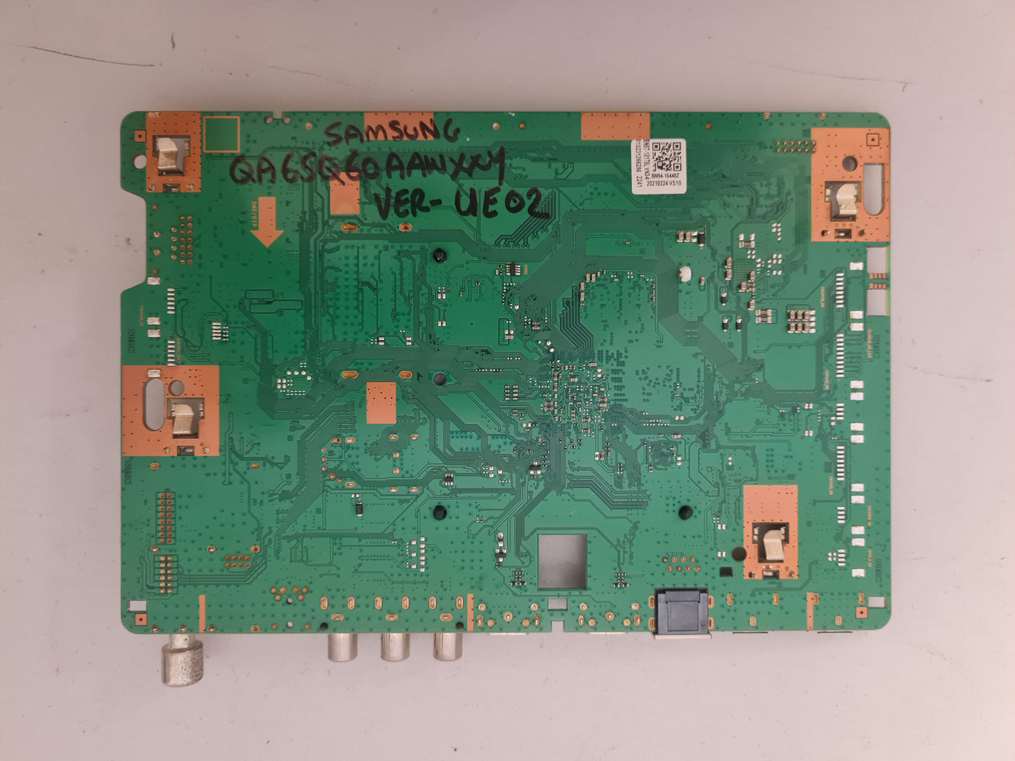 SAMSUNG QA65Q60AAW XXY (VER UE02) MAIN BOARD BN94-16448Z