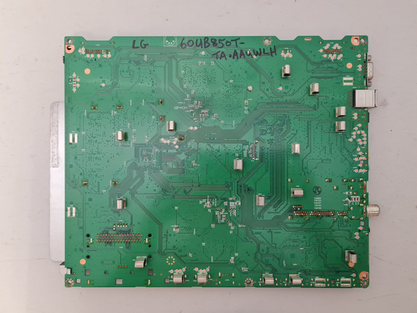 LG 60UB850T -TA.AAUWLH MAIN BOARD EAX66104204 1.0 EBT63574401
