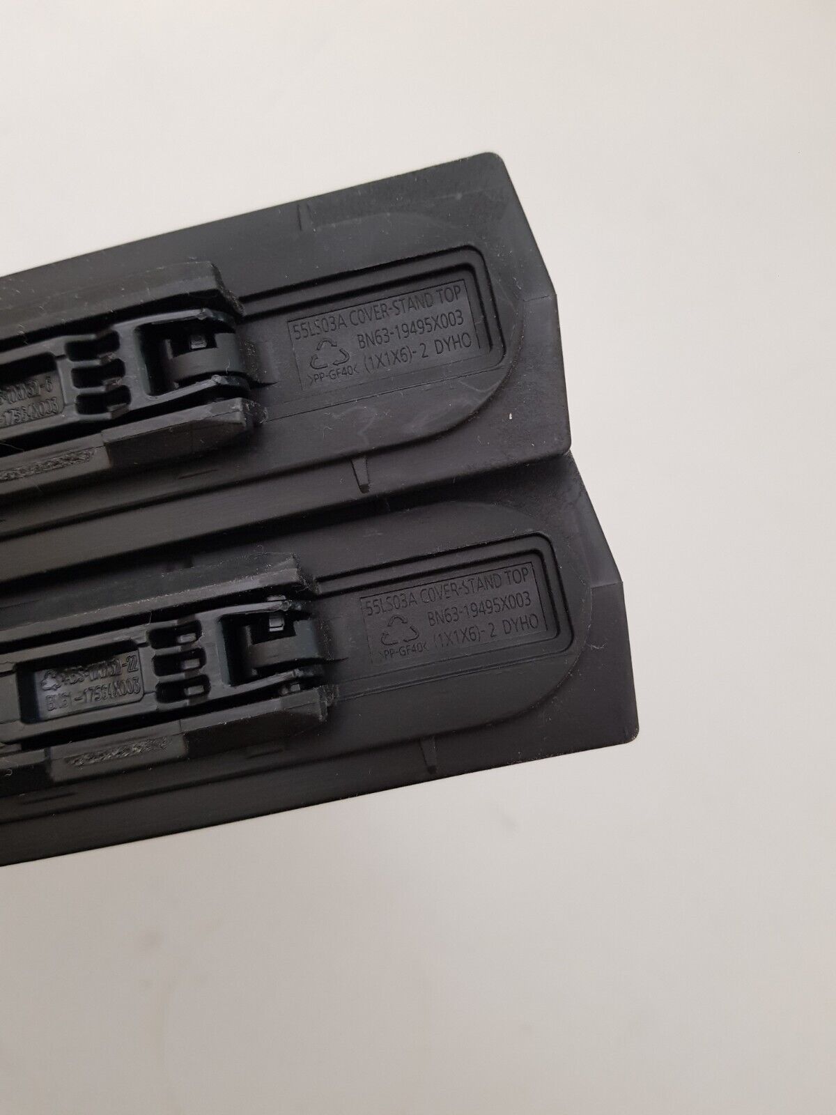 GENUINE SAMSUNG QA55LS03AAW L&R FEET BN63-19495X