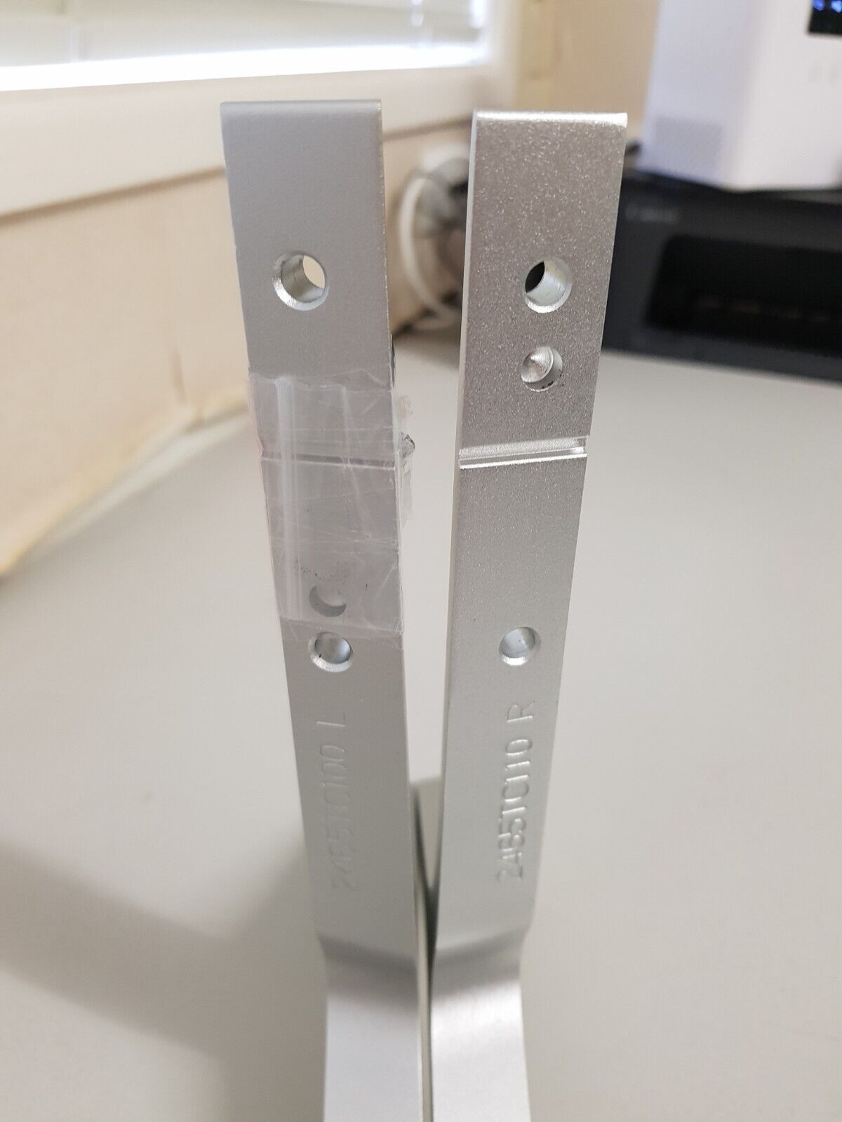 GENUINE VIANO STV65UHD4K L&R FEET & SCREWS