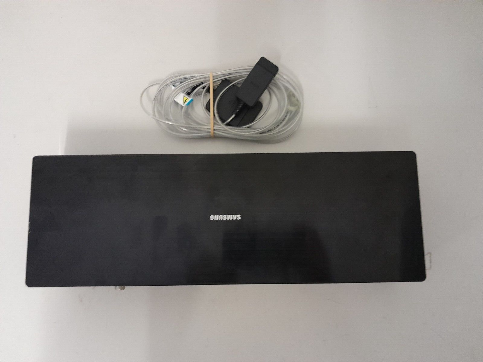 GENUINE SAMSUNG 65Q90, 75Q85, Q80 ONE CONNECT BOX & CABLE SOC1003RB