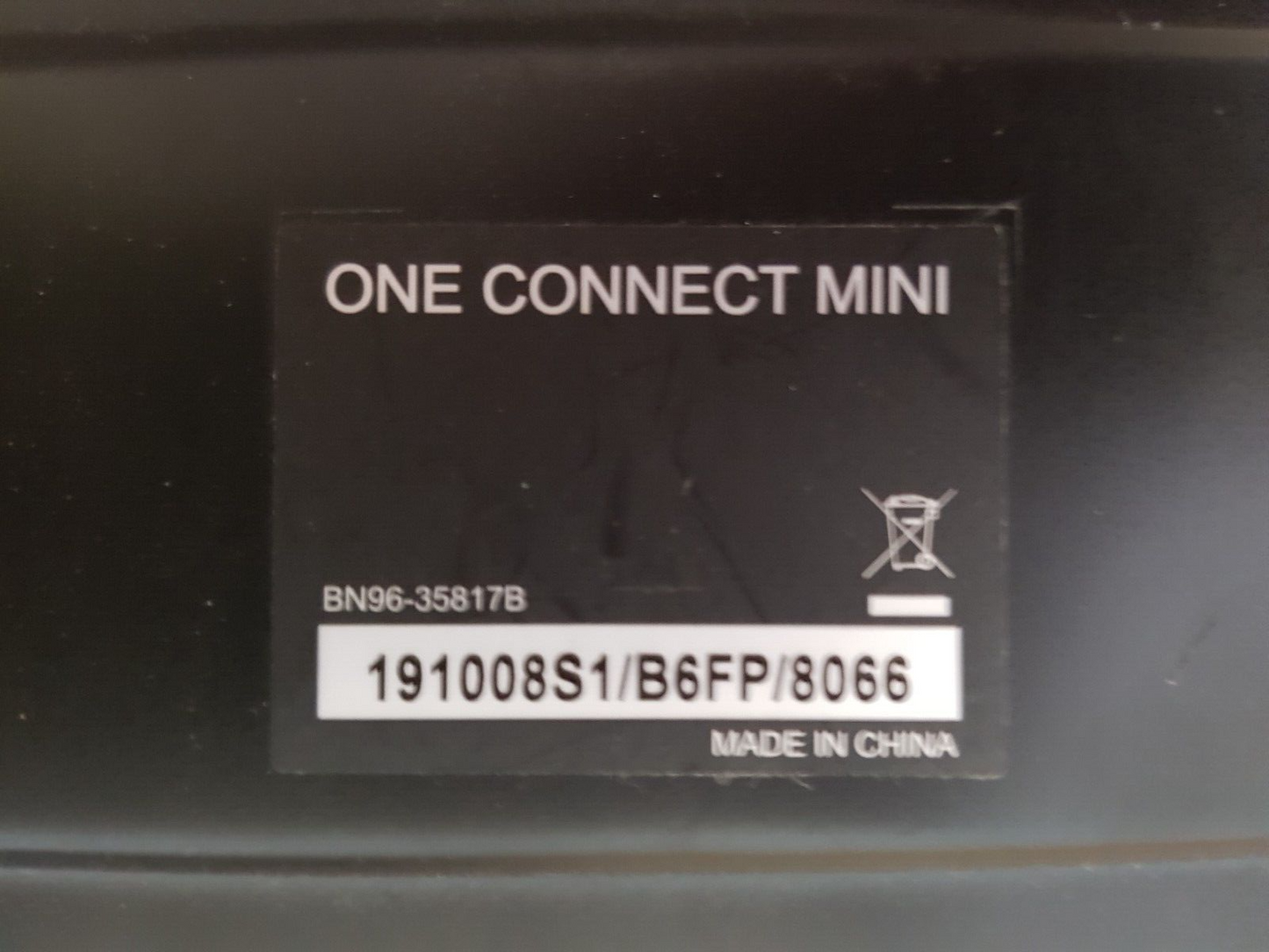 GENUINE SAMSUNG ONE CONNECT MINI BOX & CABLE BN96-35817B