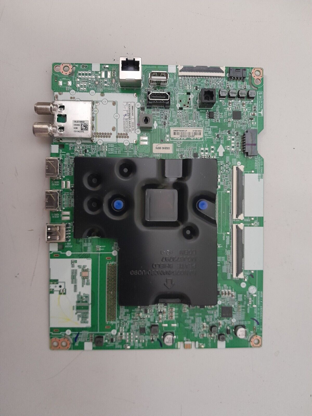GENUINE LG 65UR8050PSB .AAUFLJD MAIN BOARD EAX7043605 1.0 EBT67561602