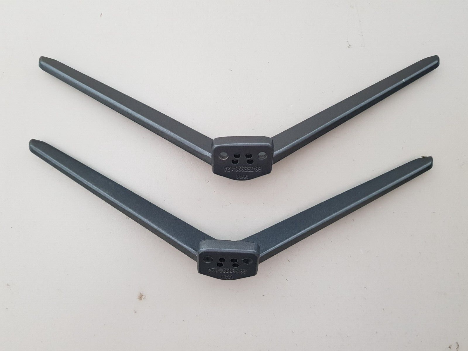 GENUINE TCL 43P8M L&R FEET