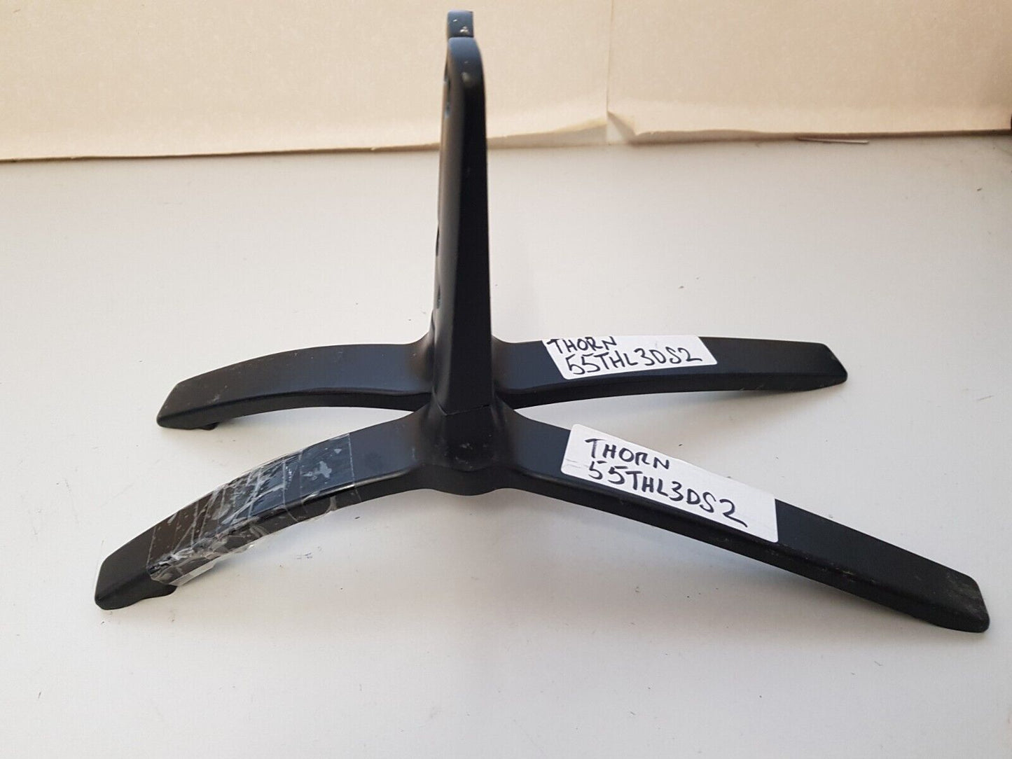 GENUINE THORN 55THL3DS2 L&R FEET & SCREWS