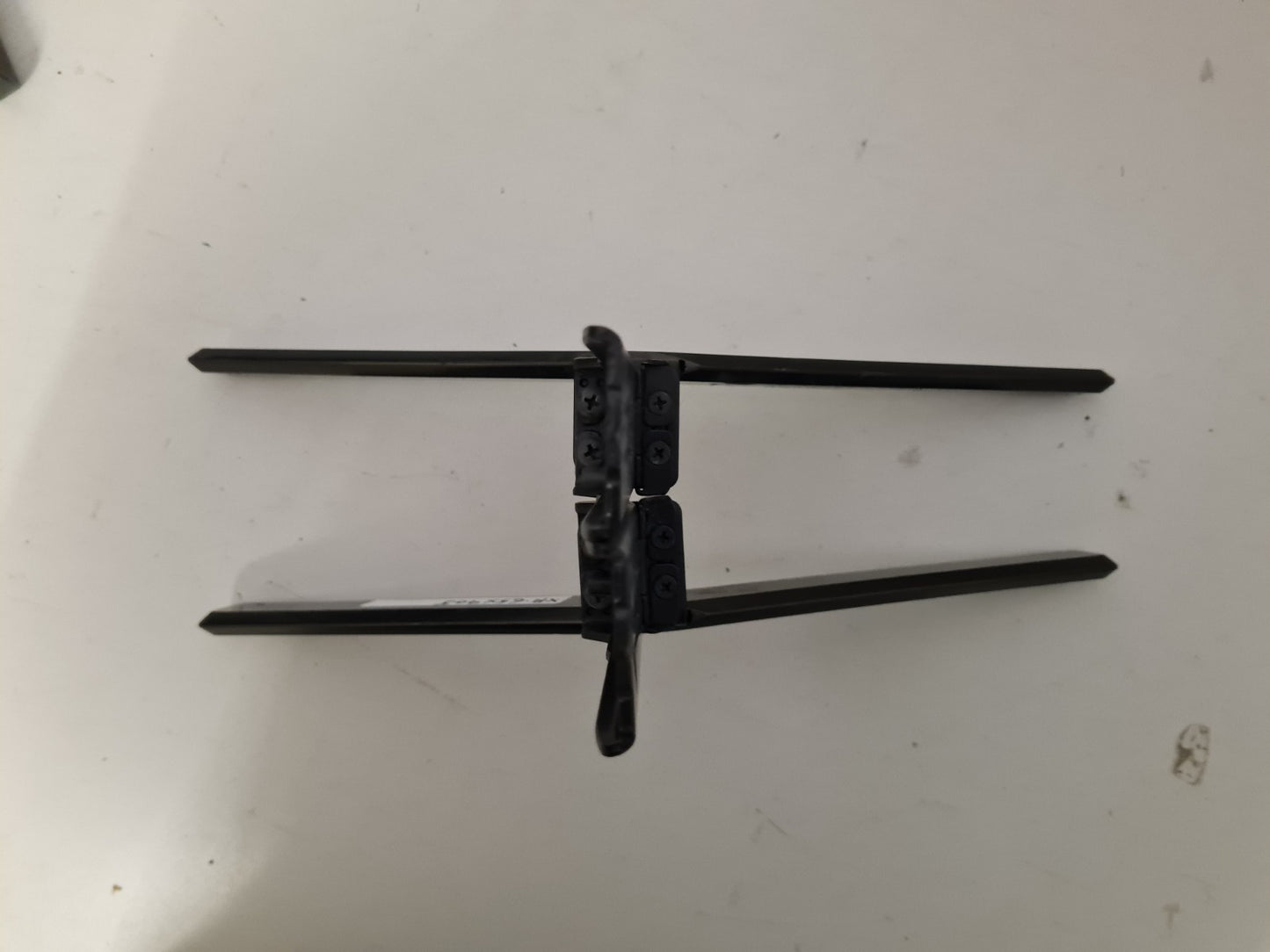 SONY XR- 65X90J L&R FEET