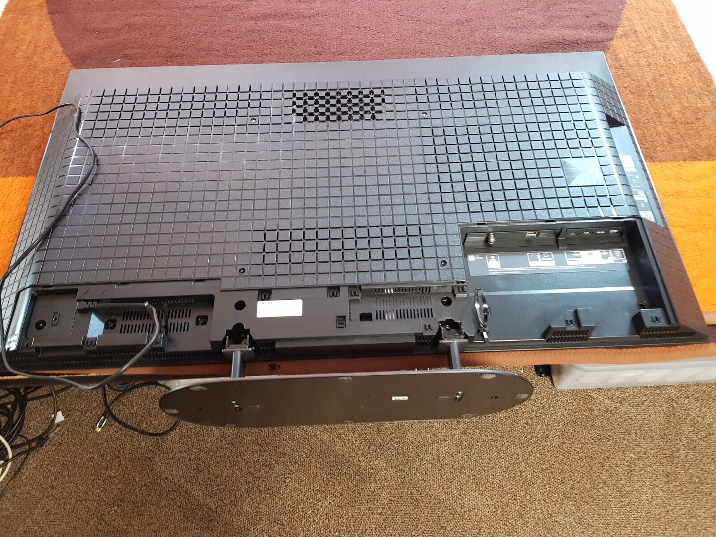 GENUINE SONY XR-48A90K STAND & SCREWS (SOME ASSEMBLY REQUIRED)