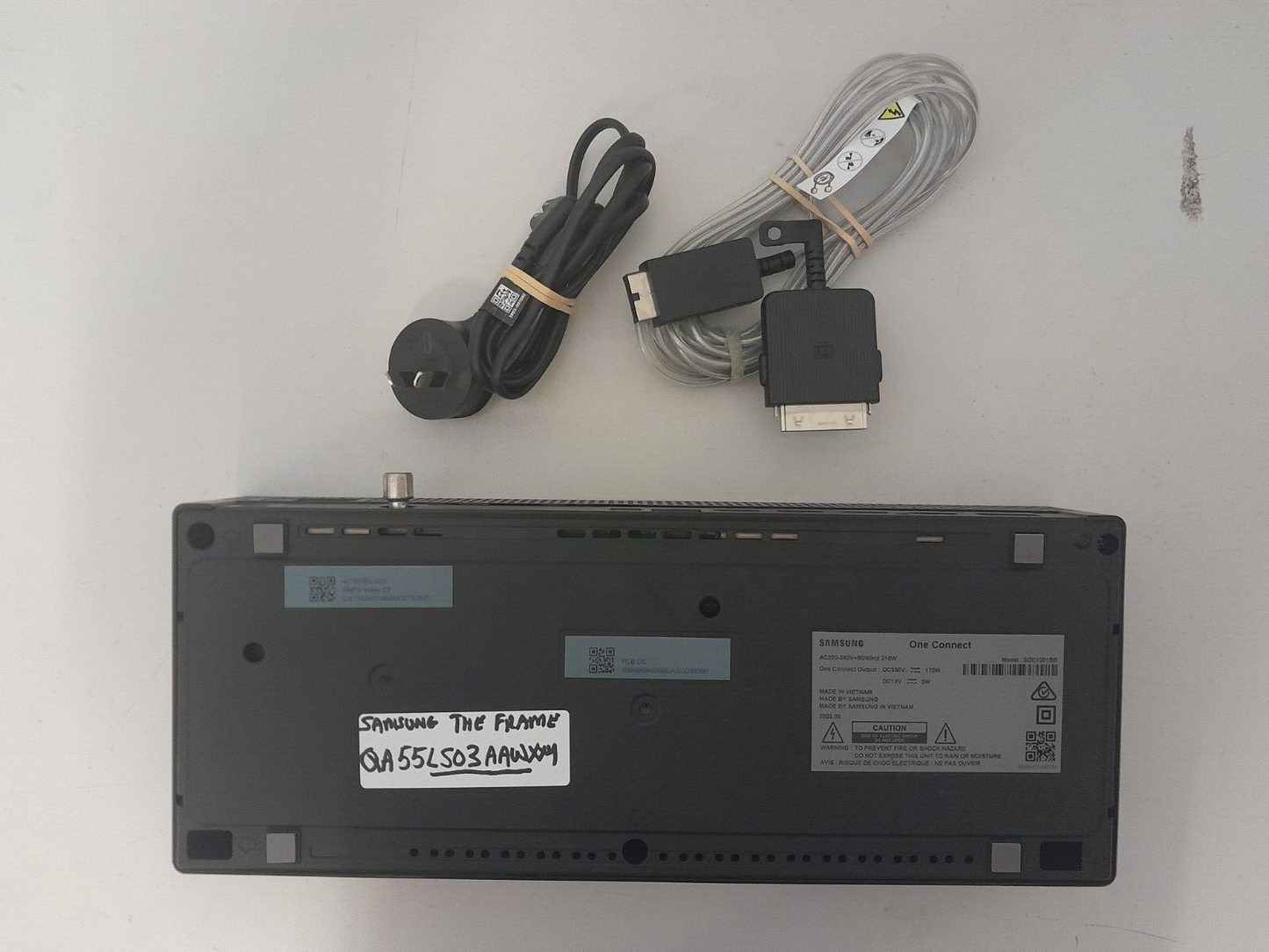 GENUINE SAMSUNG QA55LS03AAWXXY ONE CONNECT BOX & CABLE SOC1001BB