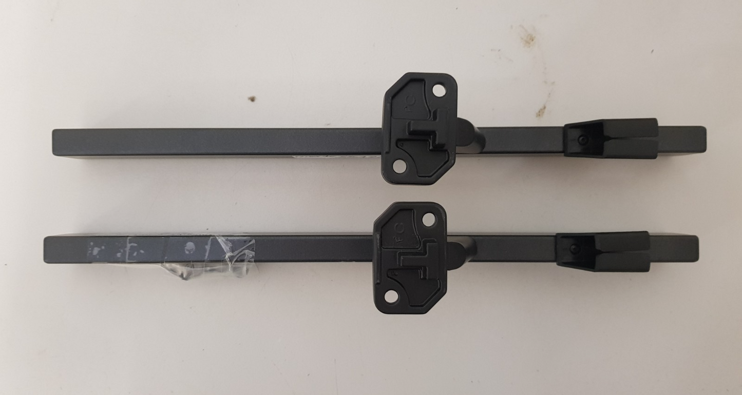 GENUINE HISENSE 55A7KAU L&R FEET & SCREWS