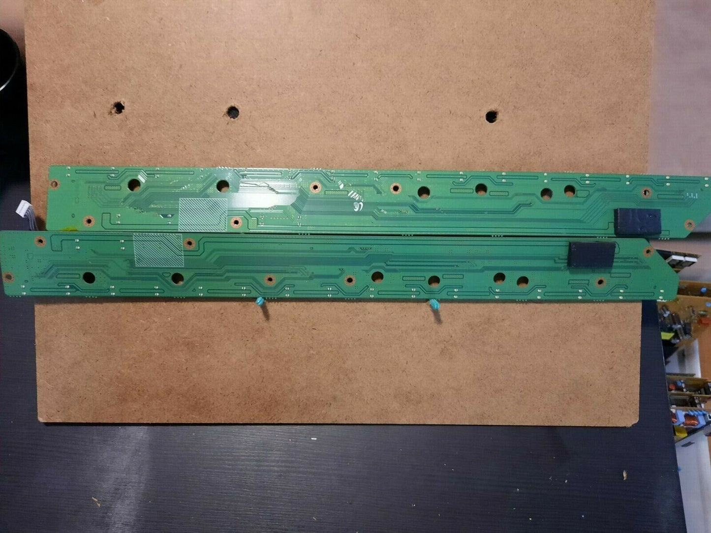 GENUINE SAMSUNG PS50C8000 EF Buffer Boards - LJ92-01403A LJ92-01404A