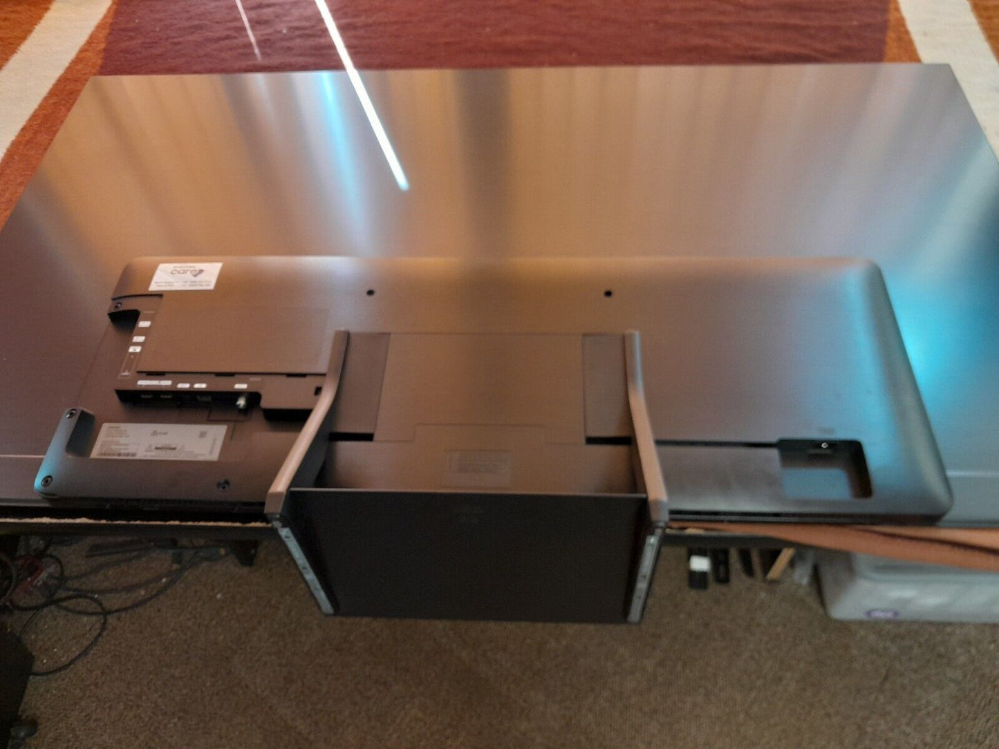 GENUINE SAMSUNG QA65S90CAW STAND AND PLATE