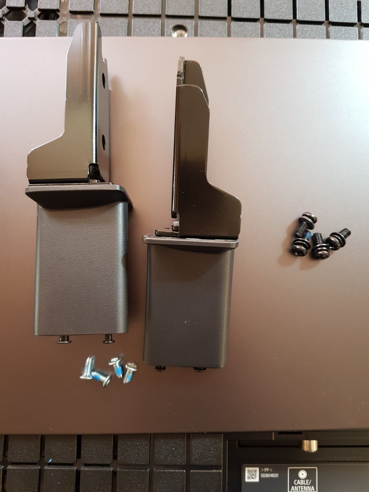 GENUINE SONY XR-48A90K STAND & SCREWS (SOME ASSEMBLY REQUIRED)