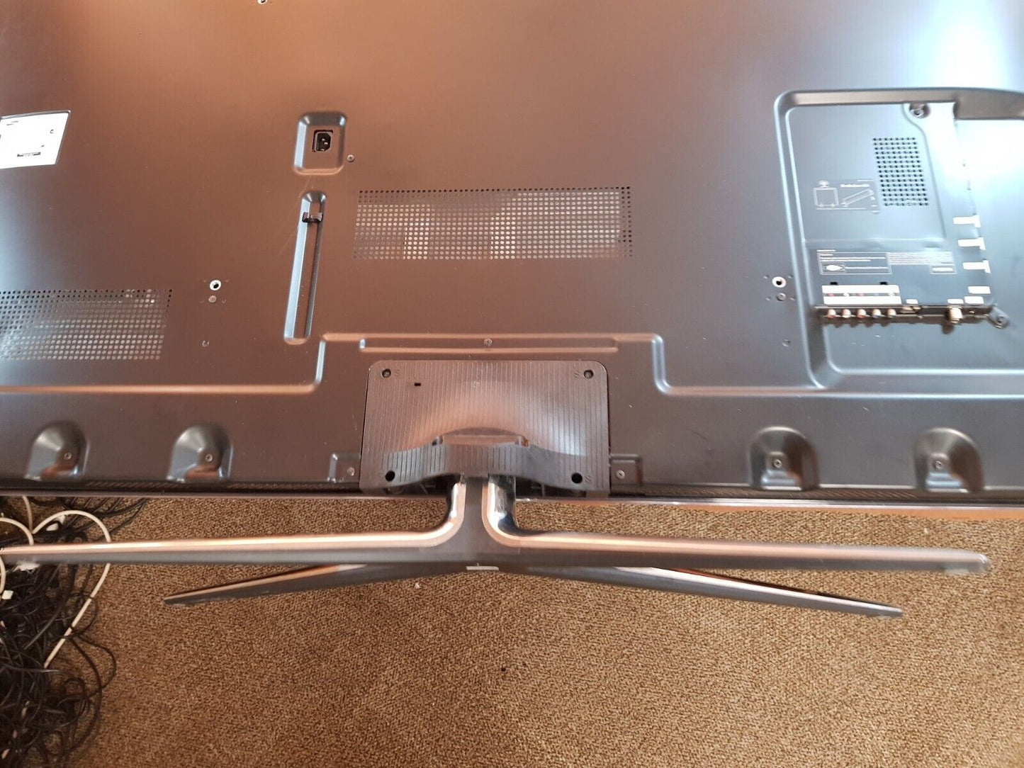 GENUINE SAMSUNG PLASMA PS60E8000 STAND & SCREWS