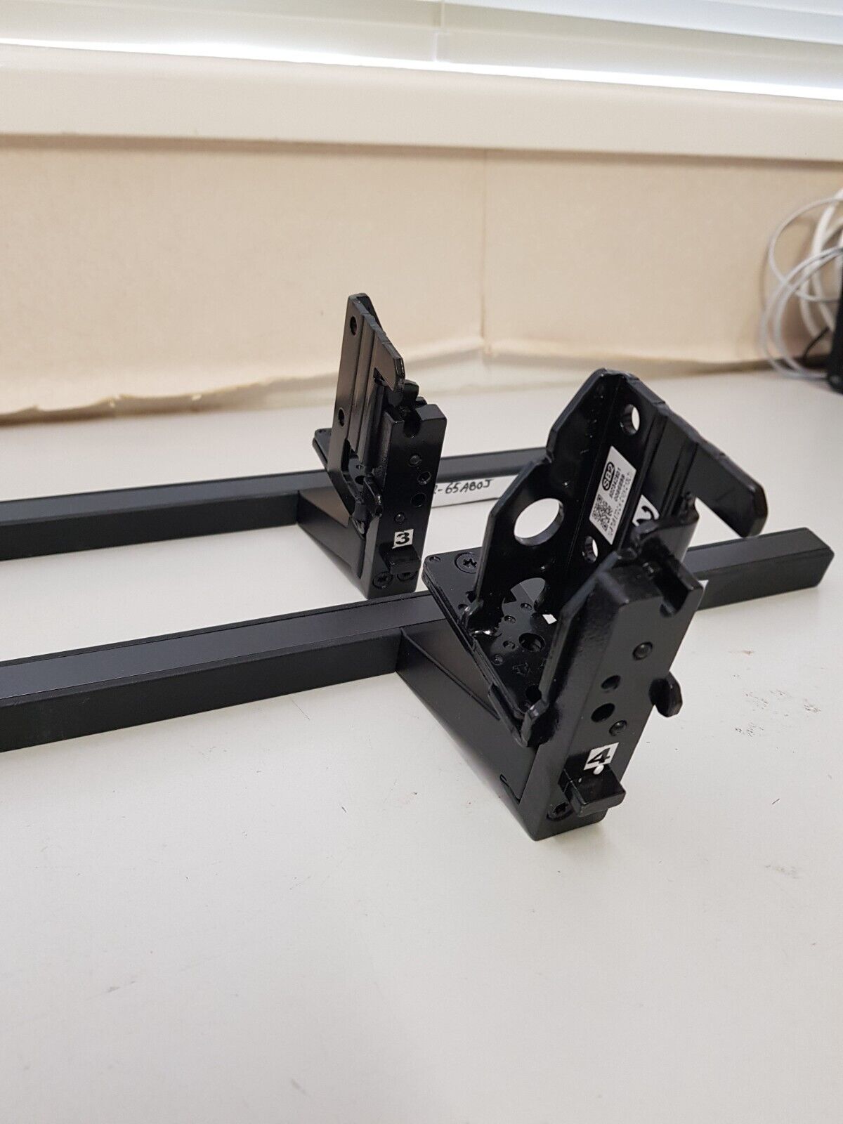 GENUINE SONY XR- 65A80J L&R FEET