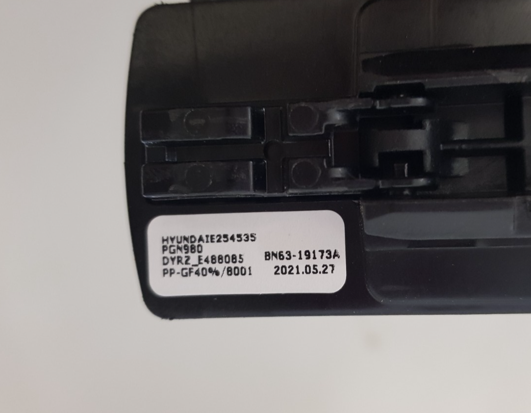 GENUINE SAMSUNG UA65CU8000 L&R FEET BN63-19173A