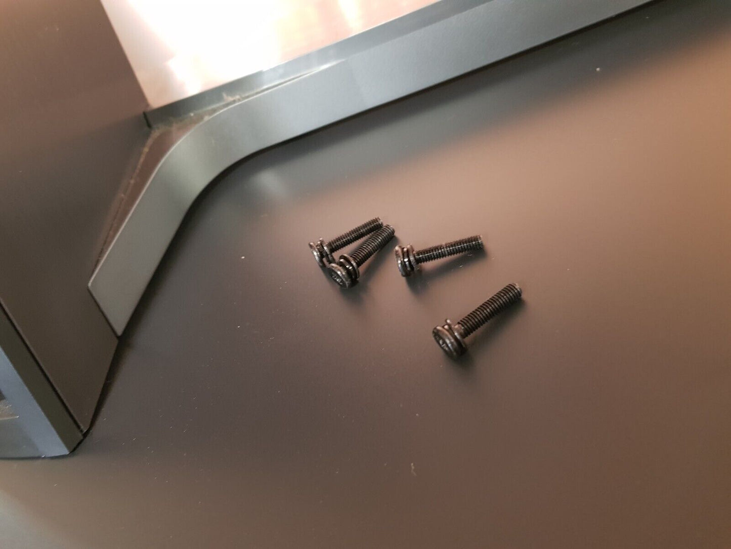 GENUINE LG 86UM7600 STAND & SCREWS