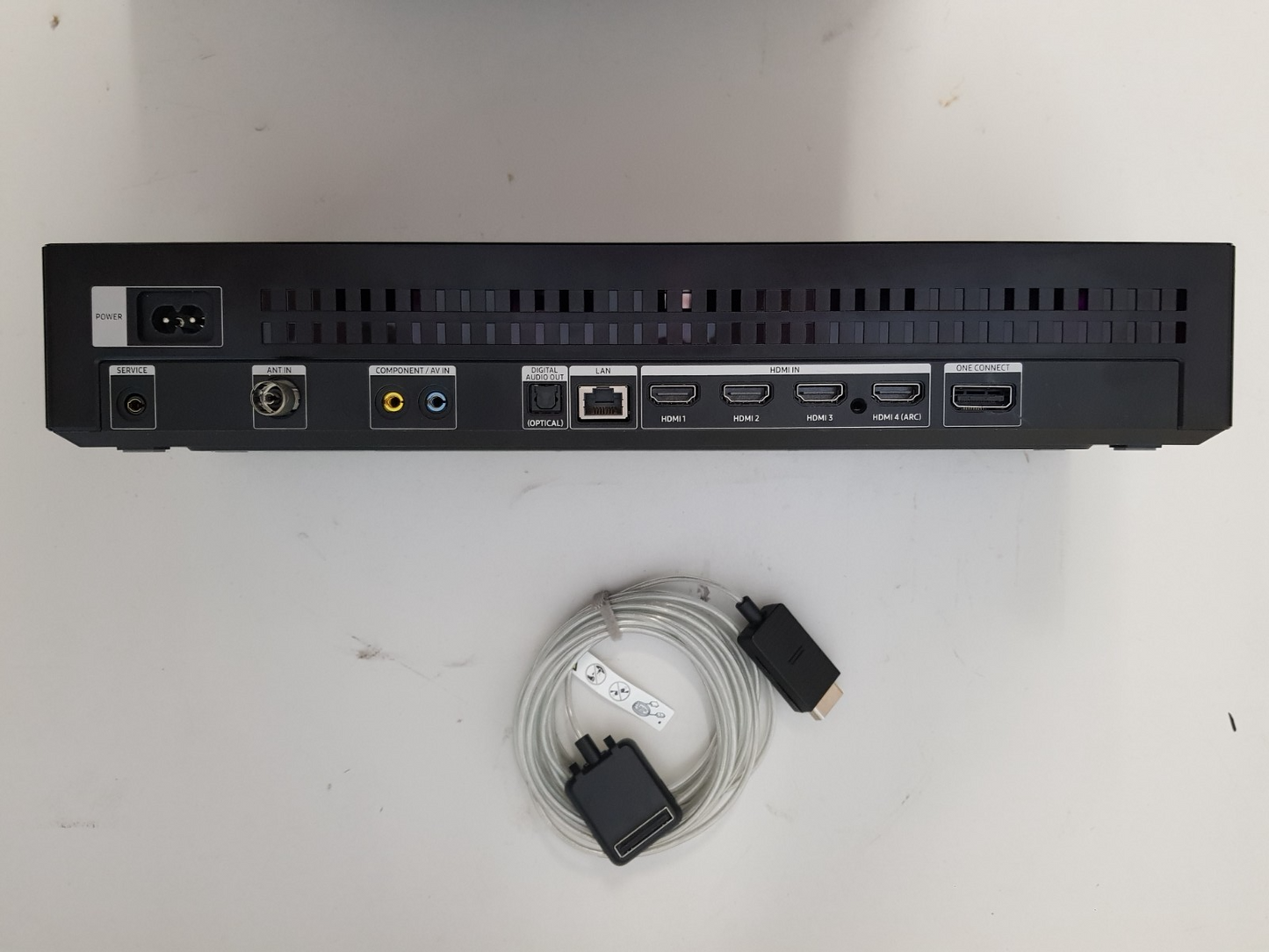 GENUINE SAMSUNG 65Q7 65Q8 ONE CONNECT BOX & CABLE SOC1002NB BN44-00934A