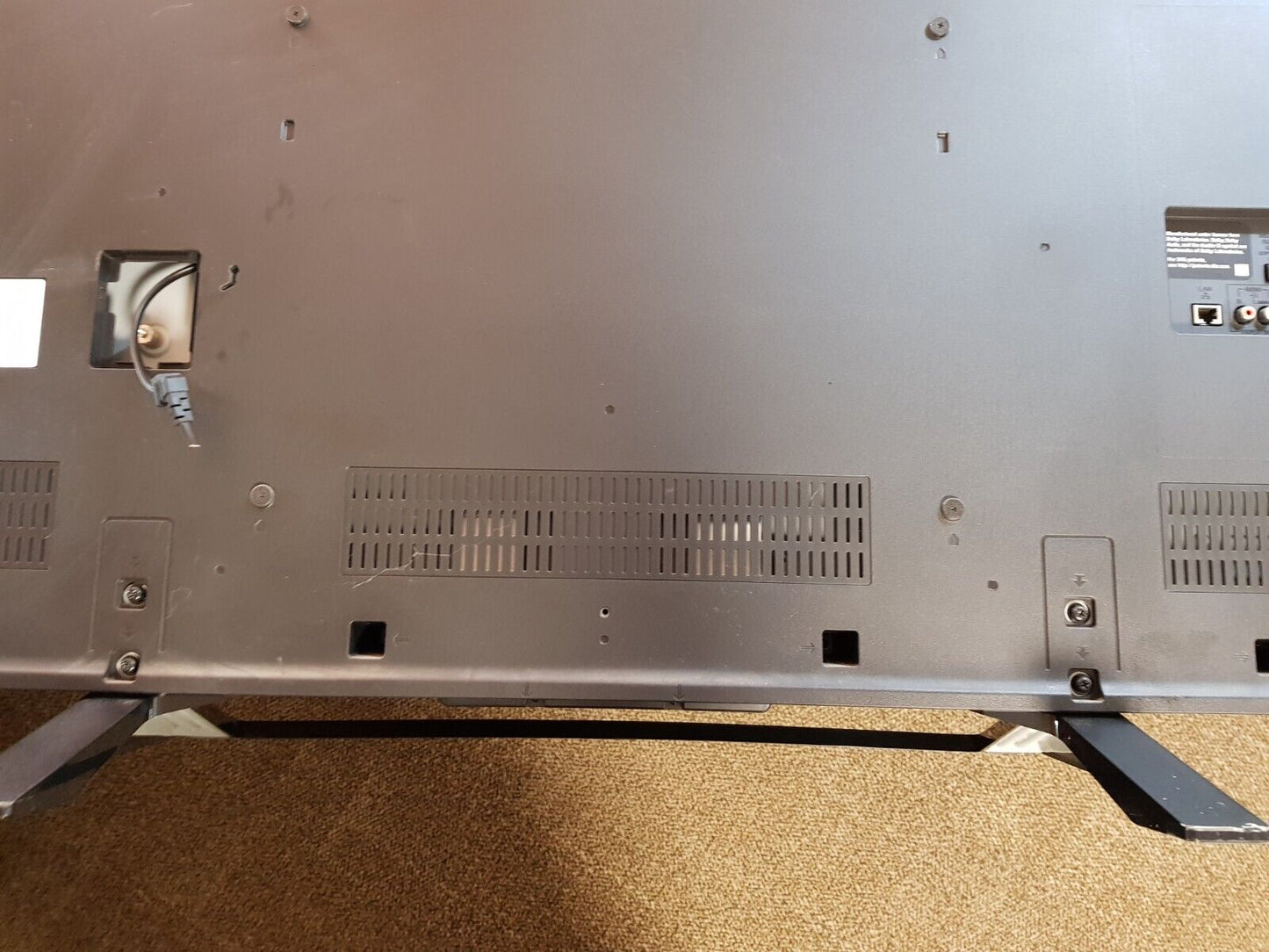 GENUINE SONY KD- 60X6700E STAND & SCREWS