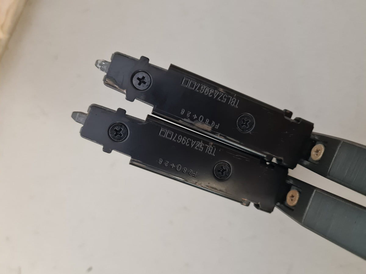 PANASONIC TH- 55GX800A L&R FEET