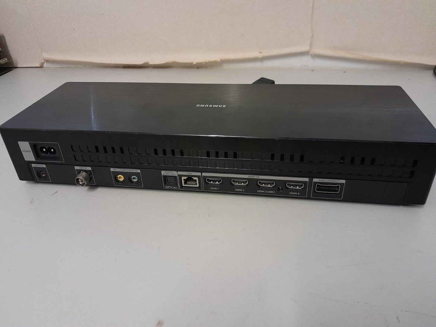 GENUINE SAMSUNG 65Q90, 75Q85, Q80 ONE CONNECT BOX & CABLE SOC1003RB