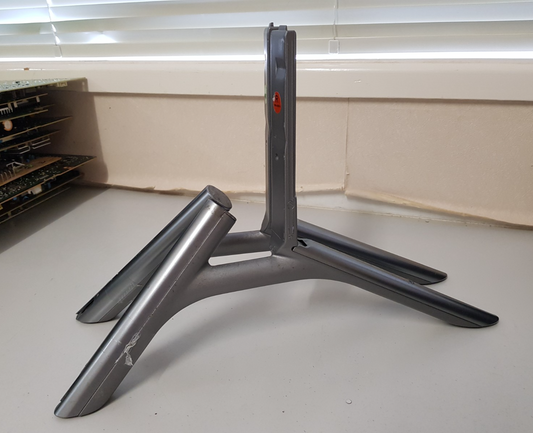 GENUINE SAMSUNG UA82NU8000 L&R FEET