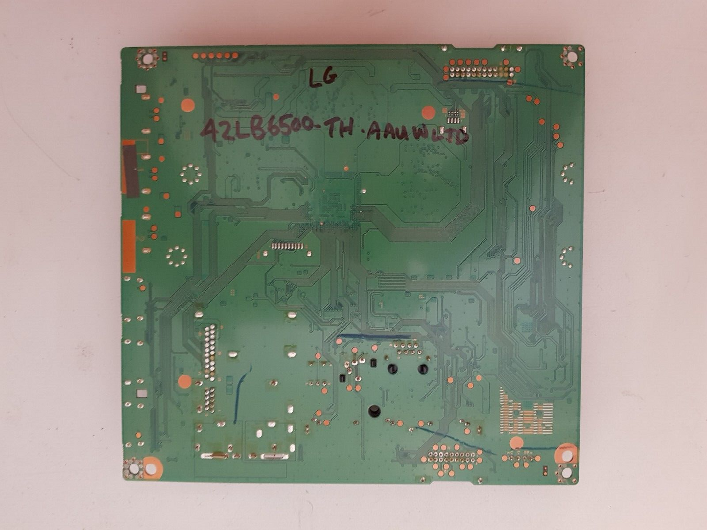 GENUINE LG 42LB6500 -TH.AAUWLJD MAIN BOARD EAX65363905 1.2 62993306