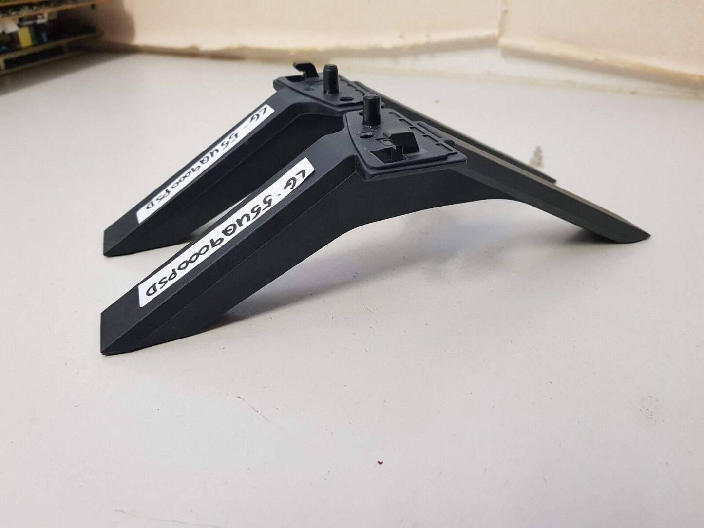 GENUINE LG 55UQ9000PSD L&R FEET
