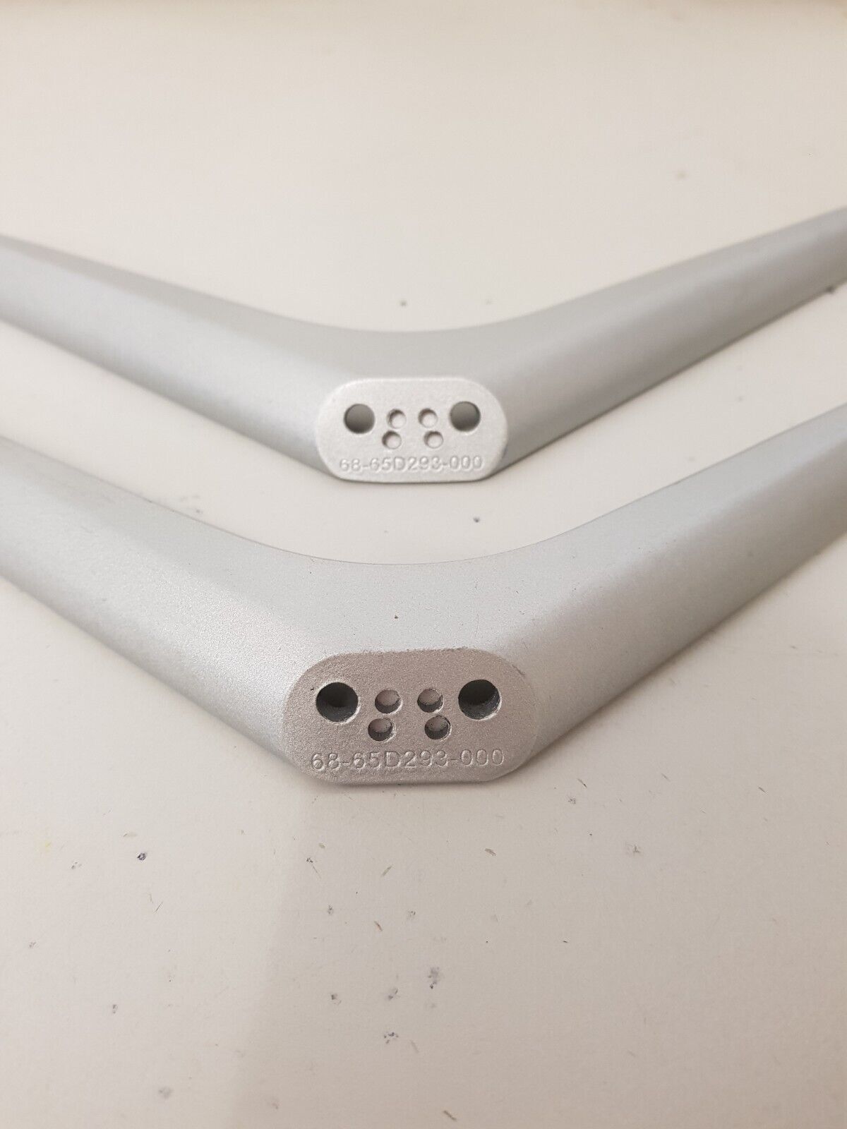 GENUINE TCL 65S401 L&R FEET