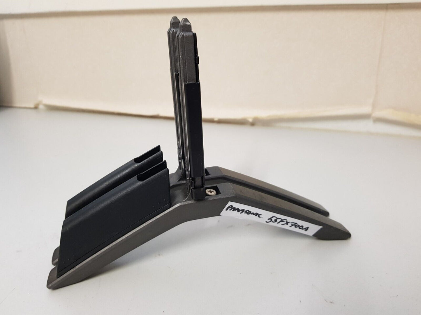 GENUINE PANASONIC 55FX700A L&R FEET