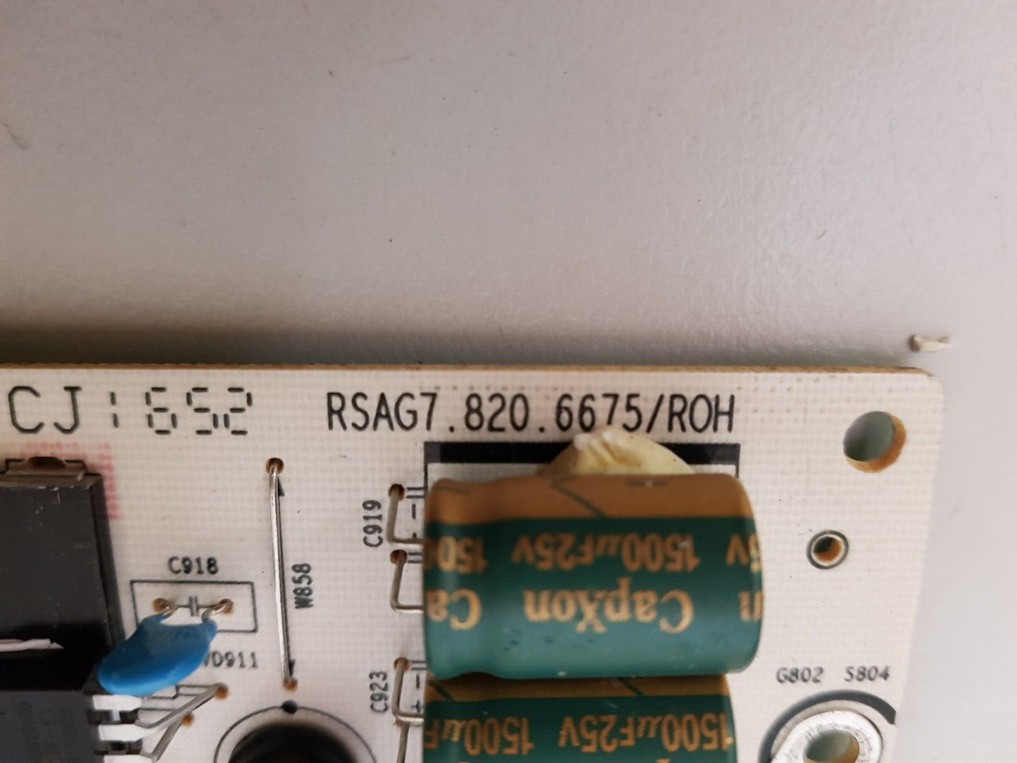 GENUINE HISENSE 65M7000UWG POWER SUPPLY BOARD RSAG7.820.6675 HLL-6070WD 196327