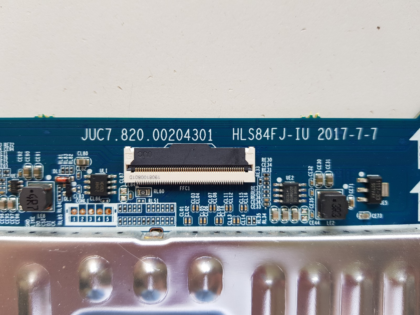 GENUINE HITACHI 65UHDSM8 MAIN BOARD JUC7.820.00204301 HLS84FJ-IU