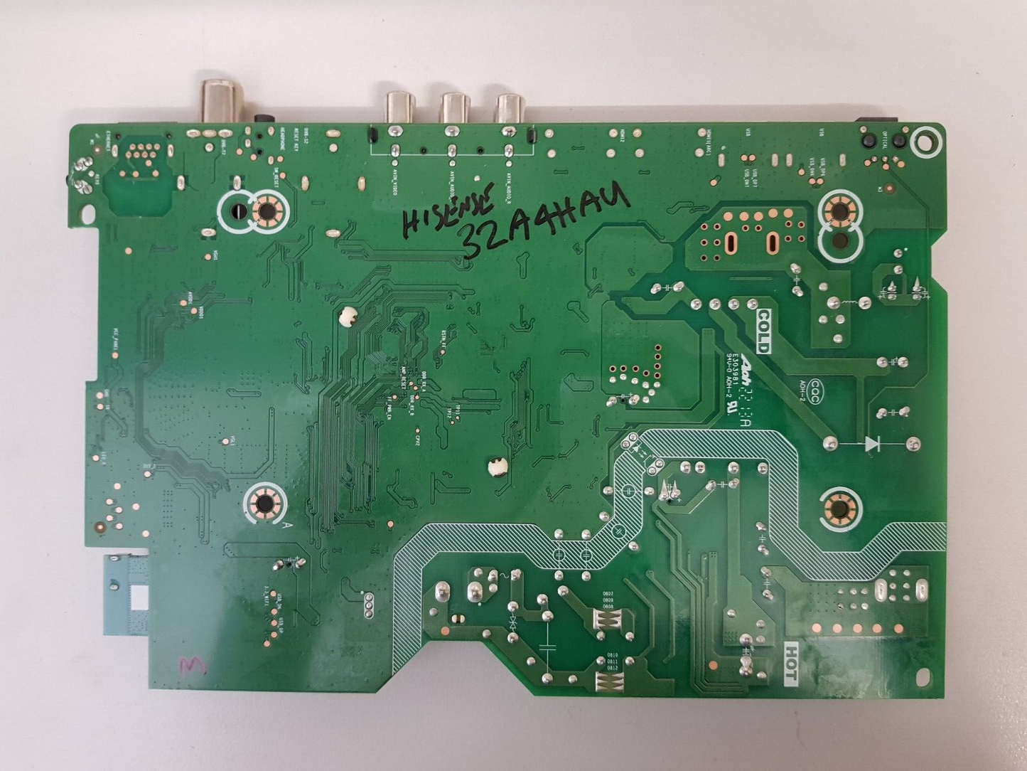 GENUINE HISENSE 32A4HAU MAIN BOARD RSAG7.820.11985 32A33EAVT