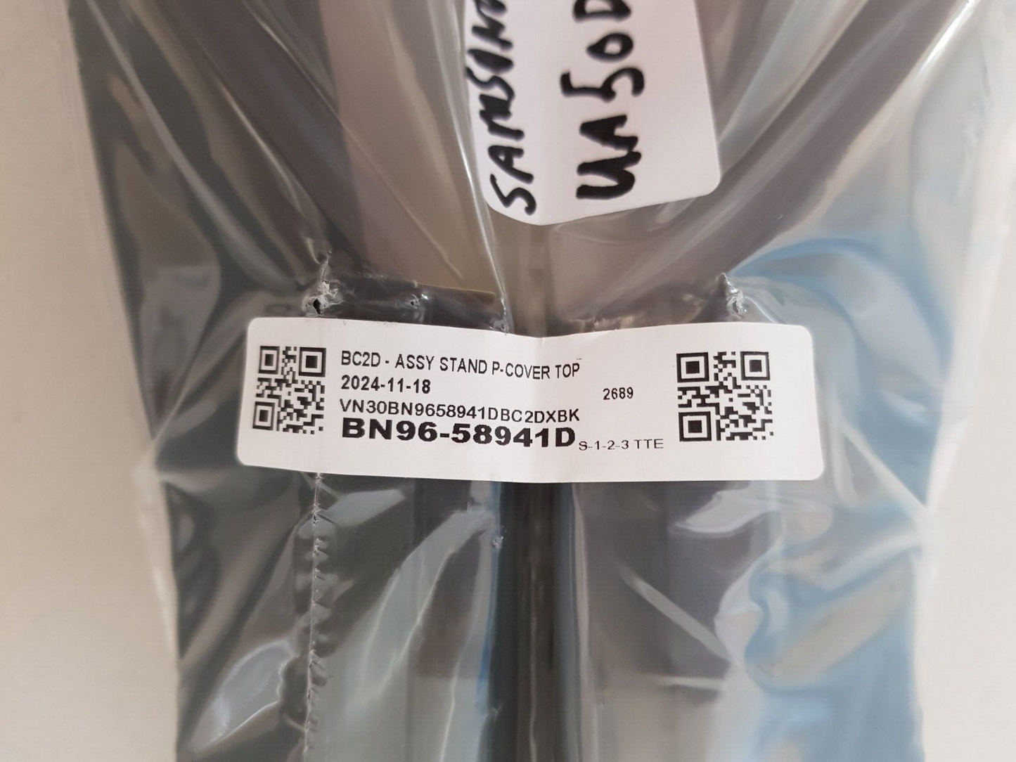 GENUINE SAMSUNG UA50DU7000 L&R FEET BN96-58941D