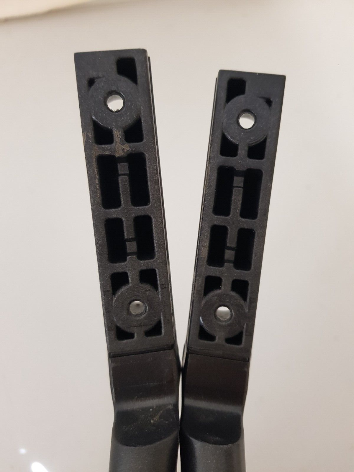 GENUINE SAMSUNG UA43NU7100 UA43RU7100 L&R FEET BN63-17434X