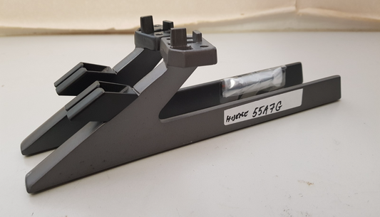 GENUINE HISENSE 55A7G L&R FEET & SCREWS