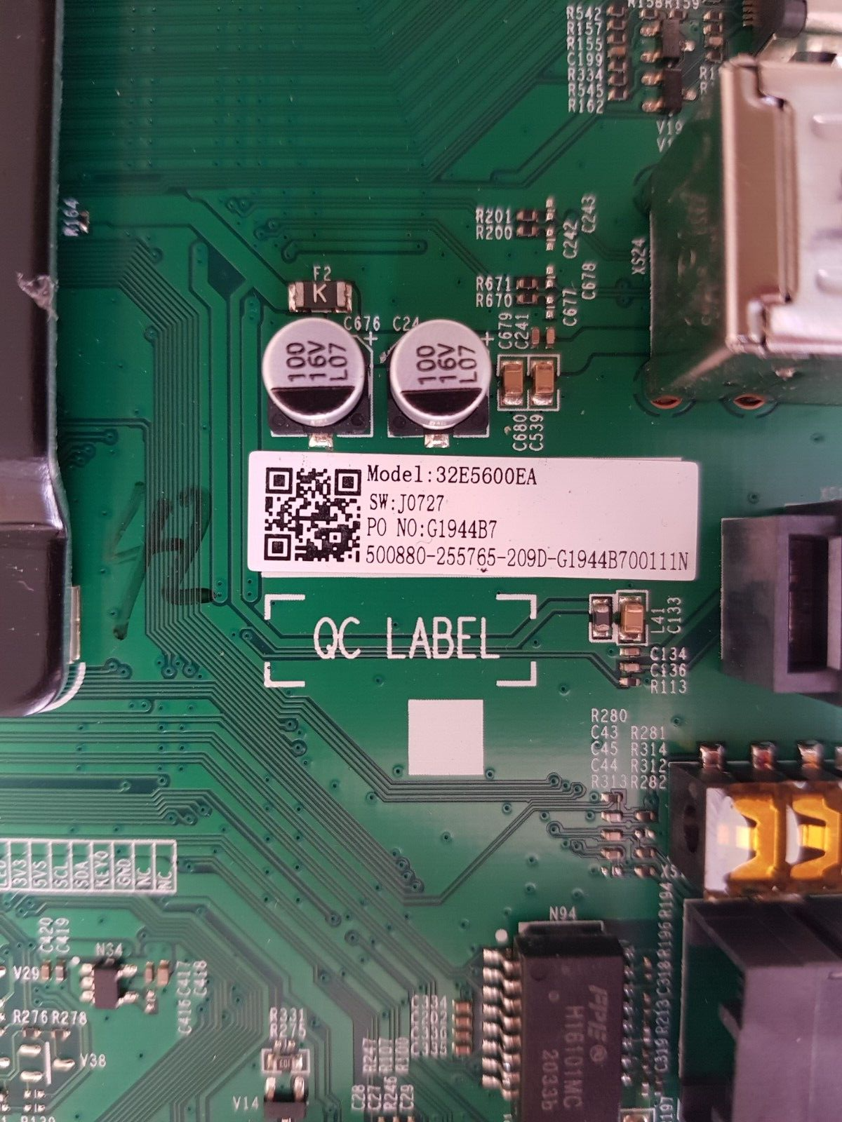 GENUINE HISENSE 32R4 MAIN BOARD RSAG7.820.8869 32E5600EA J0727